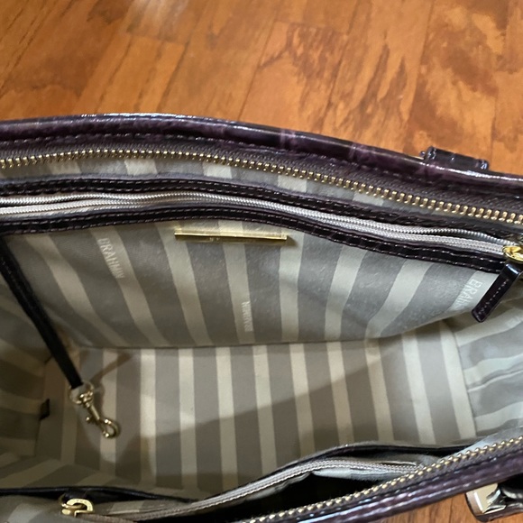 Brahmin leather large zip top leather - Picture 6 of 16